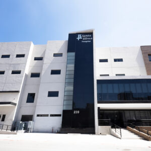 fachada-frente-hospital-santa-elena3